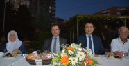 Vali Toprak iftarda huzurevine konuk oldu