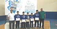 Vanlı badmintoncular Türkiye üçüncüsü oldu