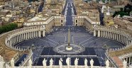 Vatikan çalkalanıyor