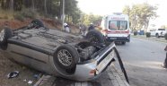 Virajı alamayan araç takla attı: 2 yaralı