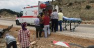 Yayladağı'nda otomobil devrildi: 6 yaralı