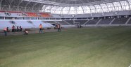 Yeni stadyumda çim serme işlemi tamamlandı