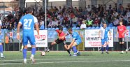 Yeşilyurt Belediyespor'dan öğrencilere karne hediyesi