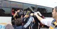Yolcu midibüsü ile özel halk otobüsü çarpıştı: 26 yaralı