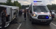 Yolcu minibüsü devrildi: 10 yaralı