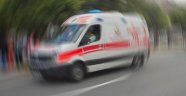 Yolcu otobüsü ile ambulans çarpıştı: 6 yaralı
