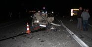 Yunak'ta iki otomobil çarpıştı: 2 yaralı