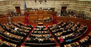 Yunanistan'ın üçüncü kurtarma paketini onayladılar