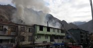 Yusufeli'nde korkutan yangın