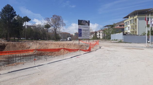 "Tek bir çivi bile çakılmadı"