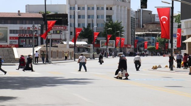 Termometreler 38 dereceyi gördü