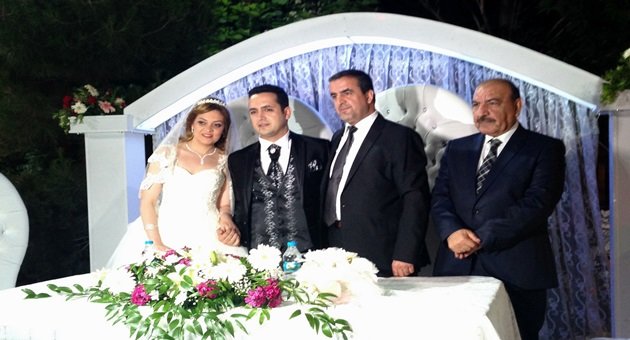 Topçu ve Aslan Ailesinin Mutlu Günü