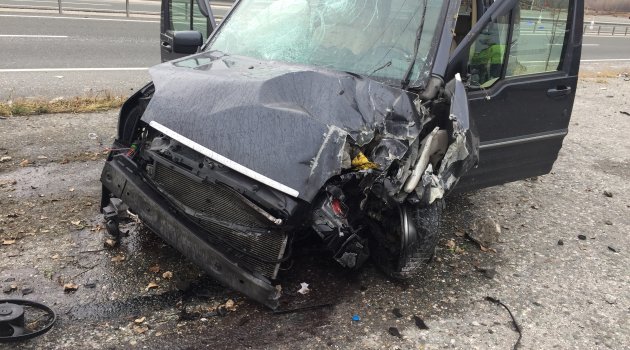 Tosya'da trafik kazası: 2 yaralı