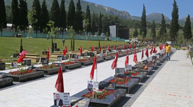 "Ülke tarihinin en büyük işçi katliamı"
