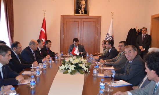 VALİ ŞAHİN SİYASİ PARTİ İL TEMSİLCİLERİ İLE BİRARAYA GELDİ