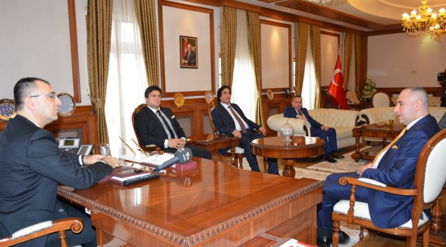 Vali Toprak (BİRKONFED) Genel Başkanı Ünsal'ı kabul etti