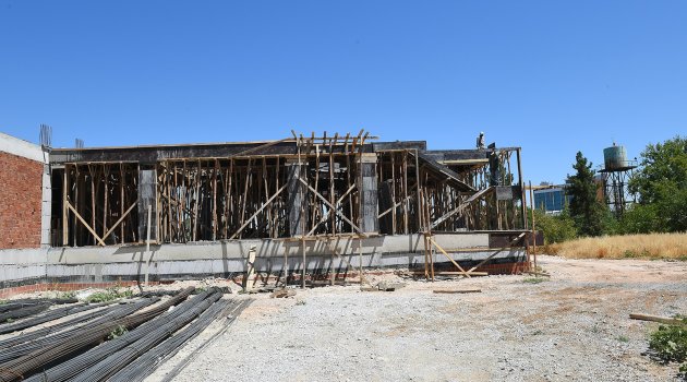 İtfaiye merkezi inşaatı devam ediyor