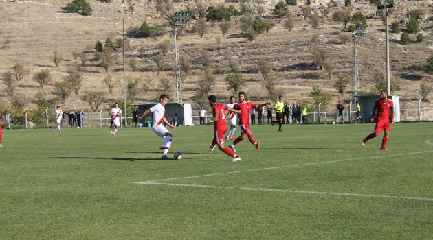 Yeni Malatyaspor U21 takımı yoluna yenilgisiz devam ediyor