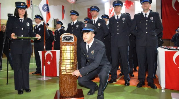 Yeni polisler yemin etti