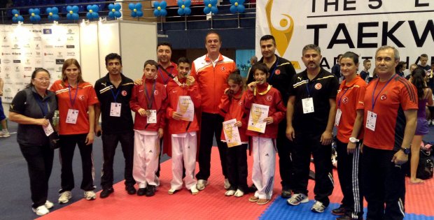 Yıldız Taekwondocu Ali Karadoğan, Avurapa 3'ncüsü Olarak Döndü