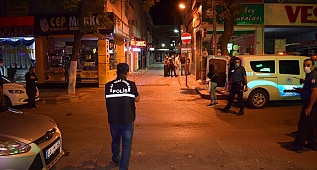 Silahlı bıçaklı kavgalarda: 1'i ağır 4 yaralı