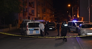 73 yaşındaki eşini tabancayla öldürdü! 