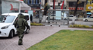 Şüpheli paket polisi alarma geçirdi