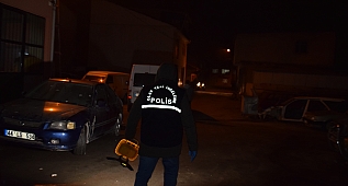 İşyerinin önünde kurşunun hedefi oldu