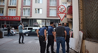 Polis ekiplerine ateş açtı!