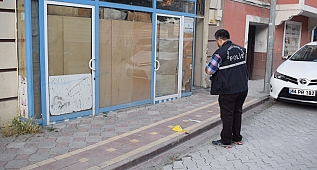 Yaralı çocuğu vatandaşlar fark etti