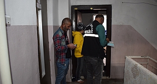 Ev yangını 3 çocuk yaralandı!