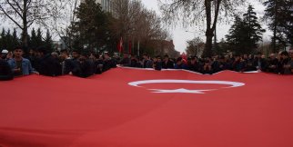 Binler Mehmetçik için yürüdü