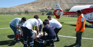 Kalp krizi geçiren vatandaşın imdadına hava ambulansı yetişti