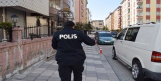 Av tüfeği ile kendini vurdu