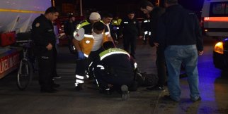 Kadın sürücü yayaya çarptı: 1 ağır yaralı