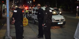 Direksiyon başında fenalaştı: 2 yaralı